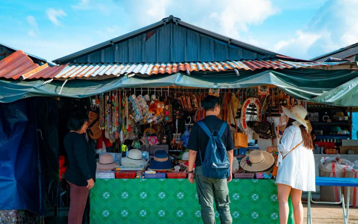 2D1N Kinabalu Park, Poring Canopy Walk & Desa Cow Farm Tour