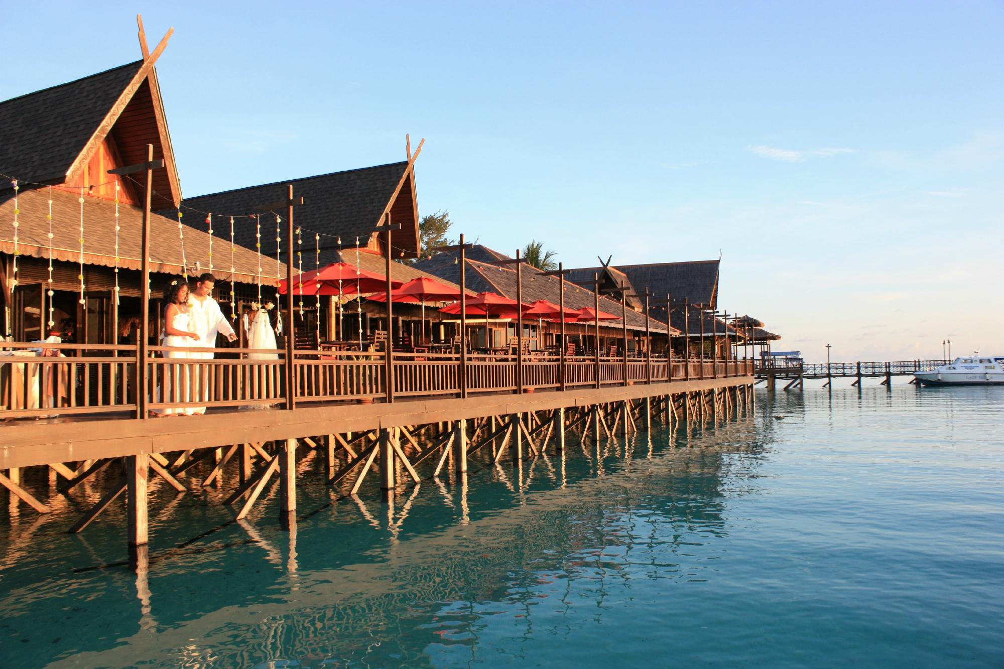The secluded and private Mataking Reef Dive Resort is perfect for those who want to have a tranquil getaway away from the crowds.